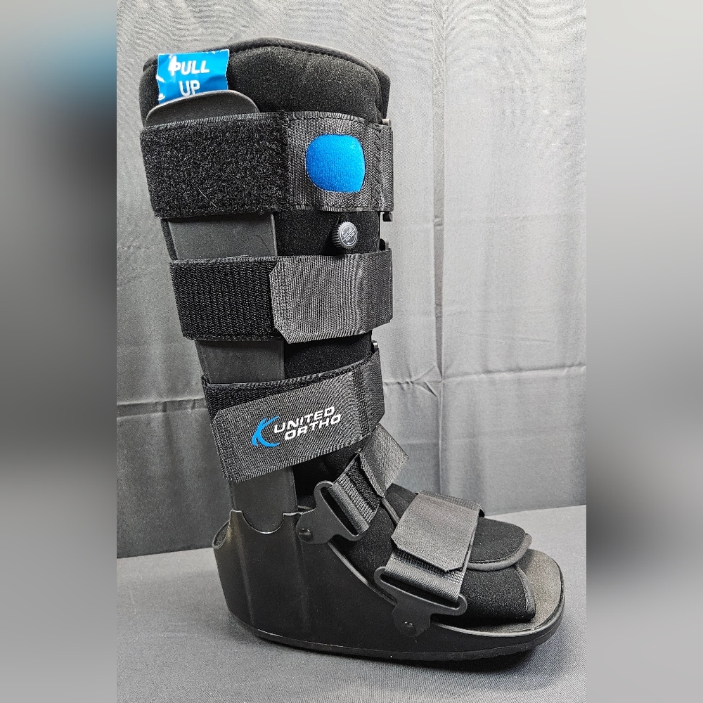 Black Medical Walking Boot